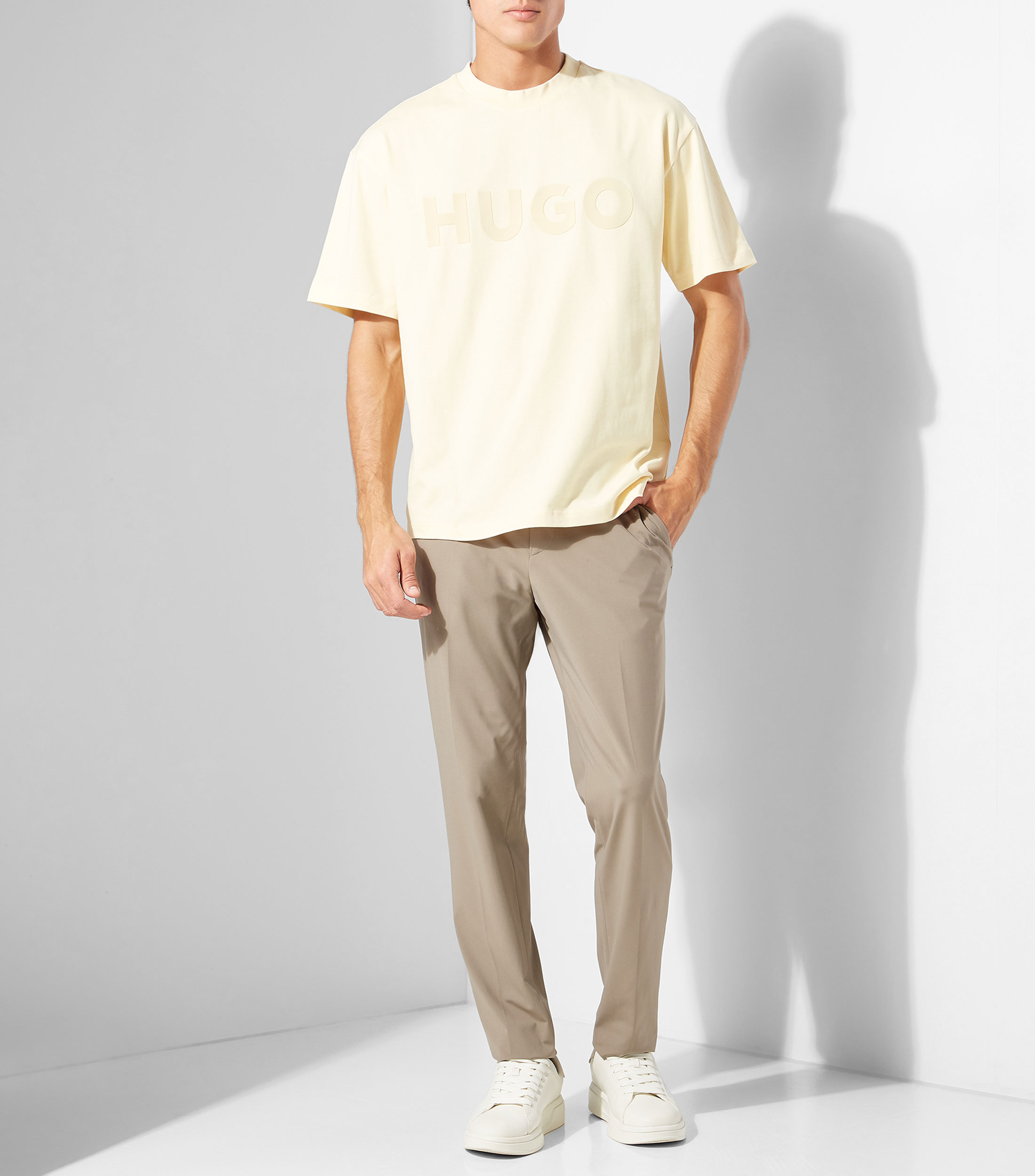 Playera de cuello redondo y manga corta Hombre